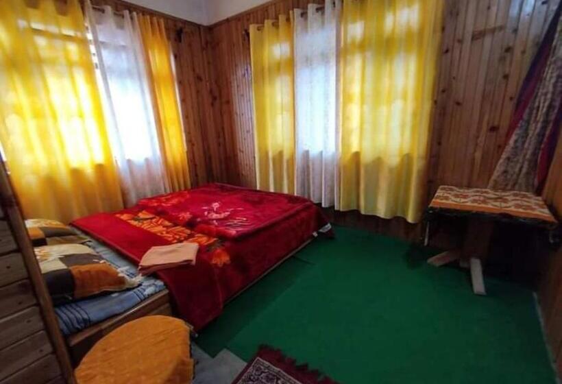 فندق Lolegaon Farmstay By Stayapsrt