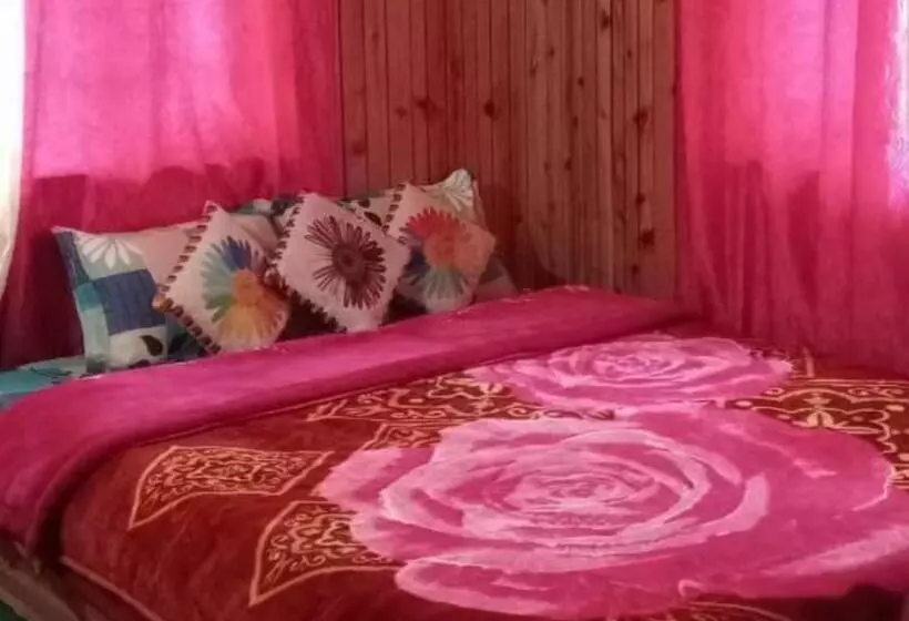 Hotelli Lolegaon Farmstay By Stayapsrt