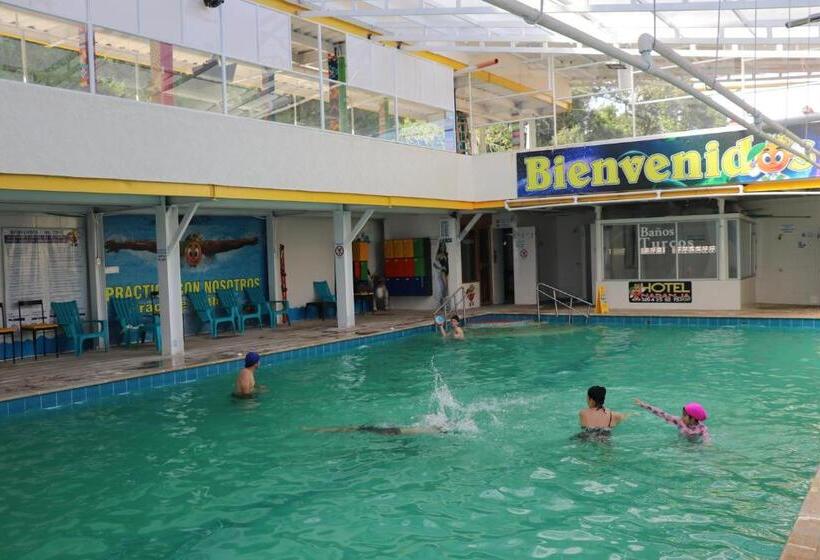 فندق Naranja Sport