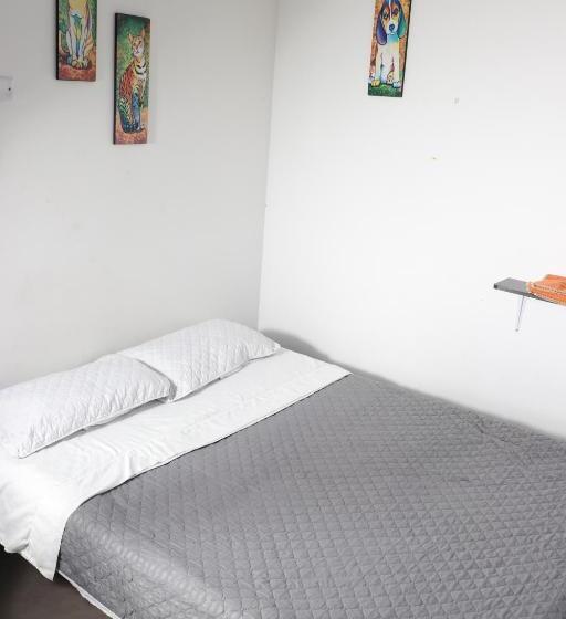 فندق Naranja Sport