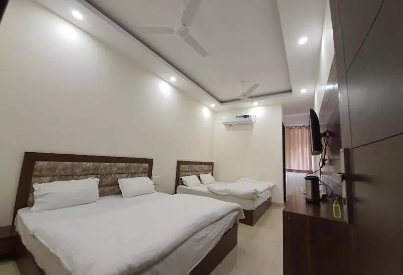 ホテル New Gokul Grand