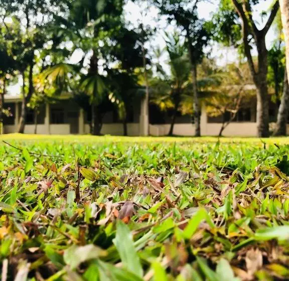 هتل Paradise Garden Beruwala