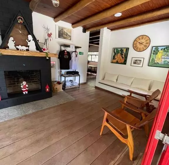 Hotelli Pousada Motta