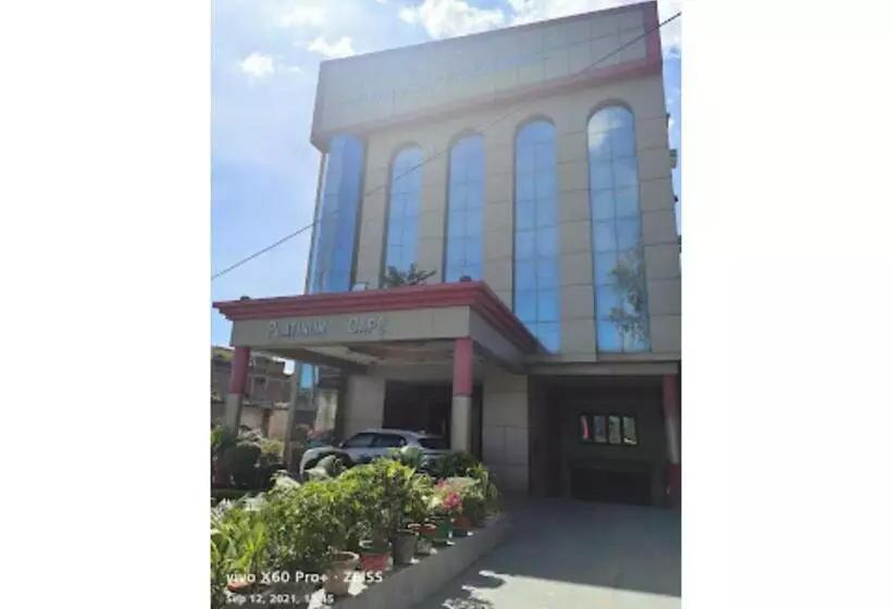 ホテル Shri Ram International Varanasi