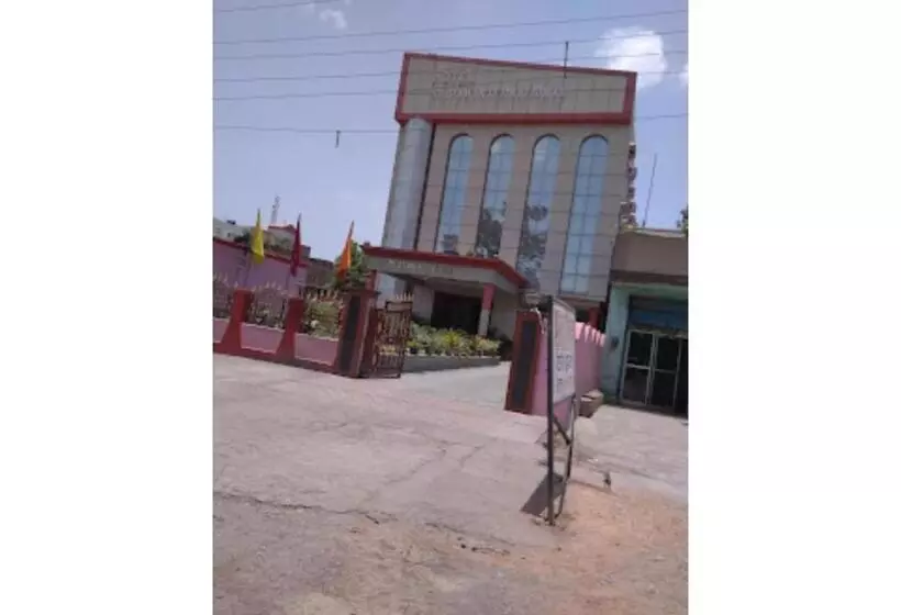 ホテル Shri Ram International Varanasi