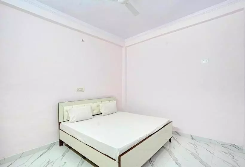 Oyo Hotel Classic Villa