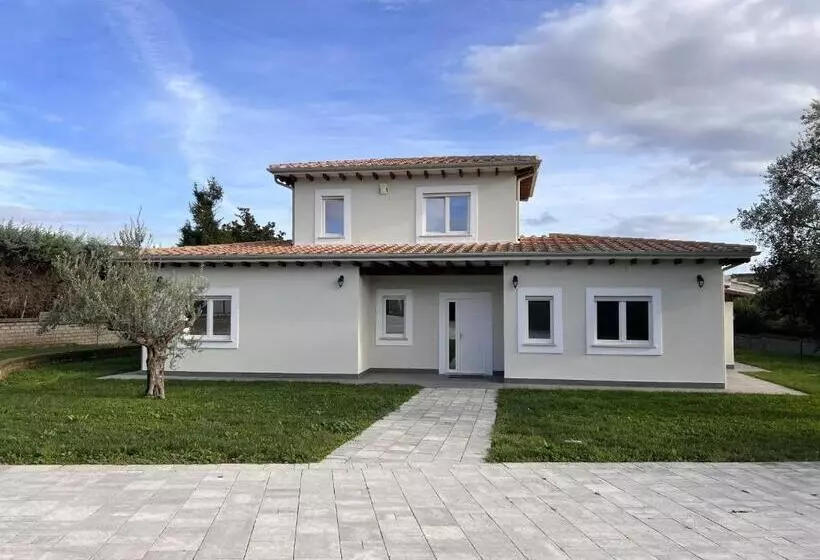 ペンション Guest House Montestallone