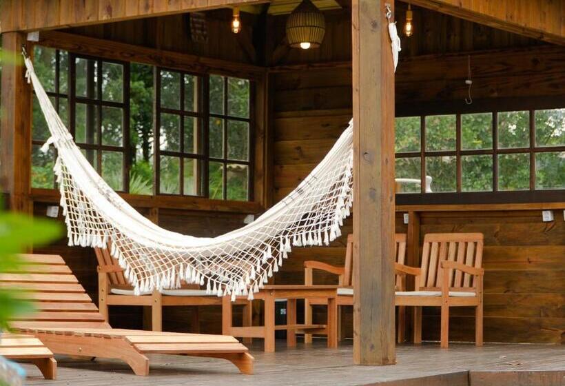 پانسیون Pousada Calmar