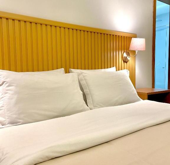 پانسیون Pousada Calmar