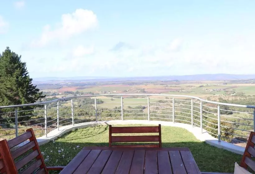 Majatalo Segulah Guesthouse