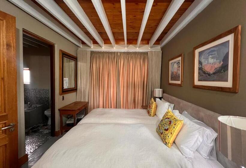 Пансион Segulah Guesthouse