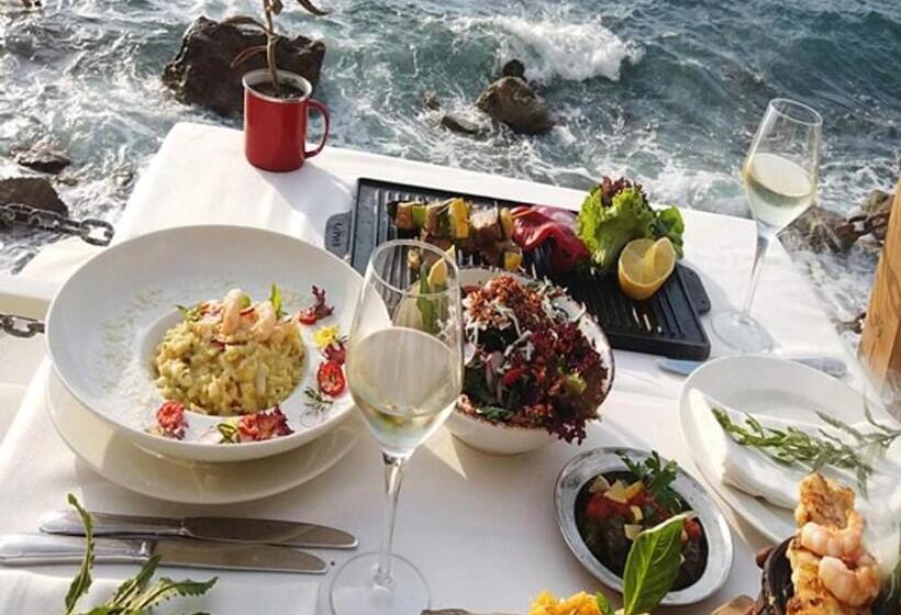 تختخواب و صبحانه Cysirius Beach