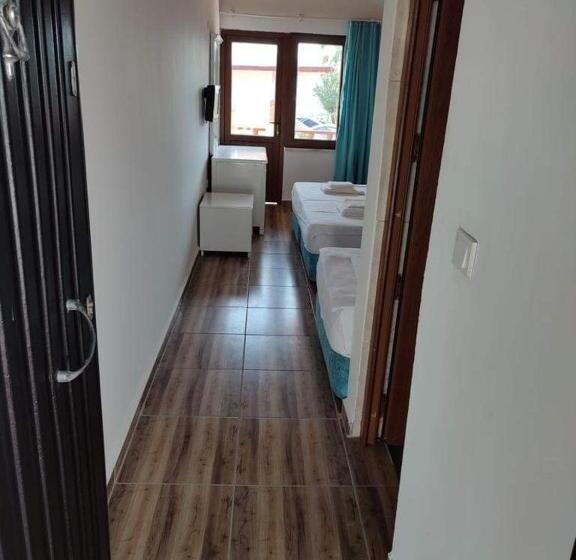 تختخواب و صبحانه Cysirius Beach