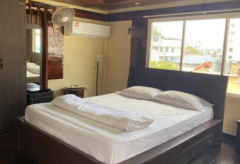 Bed and Breakfast Omkara Homestay   Only For Foreigners