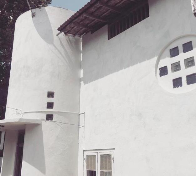 민박 Segar Art Gallery