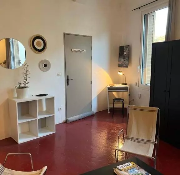ベッドアンドブレックファースト Studio En Ville