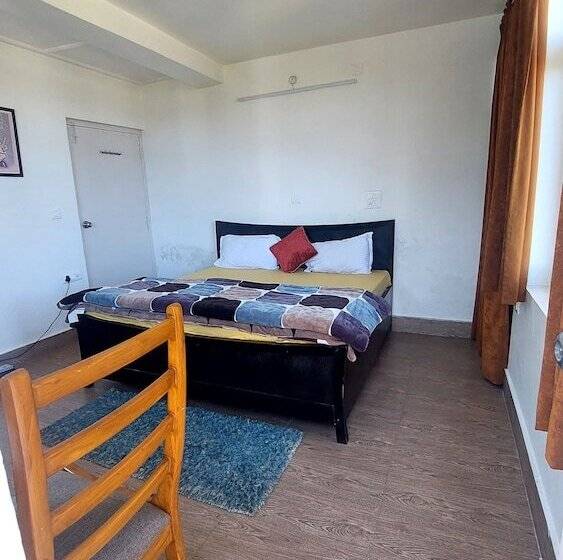 בית מלון כפרי Hr Stone Cottage