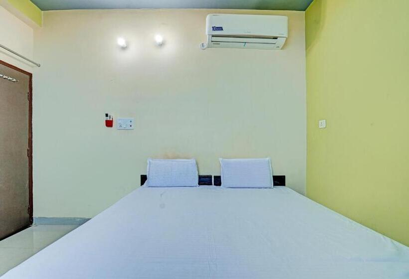 ホテル Oyo R.k Bohra Guest House