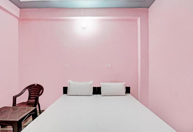 ホテル Oyo R.k Bohra Guest House