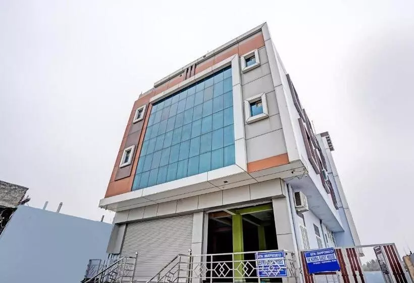 ホテル Oyo R.k Bohra Guest House
