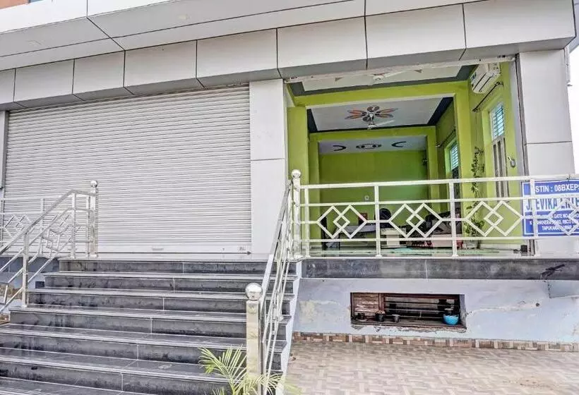 ホテル Oyo R.k Bohra Guest House