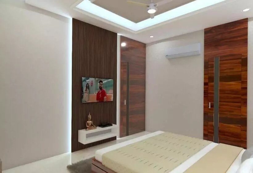 هتل Shiv Hari Heritage