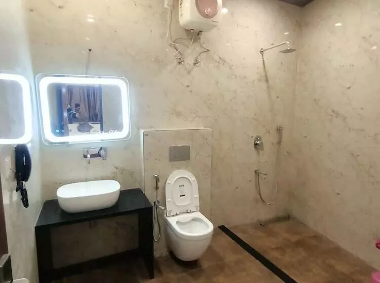 هتل Shiv Hari Heritage