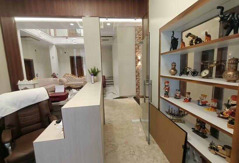 Hotel Shiv Hari Heritage