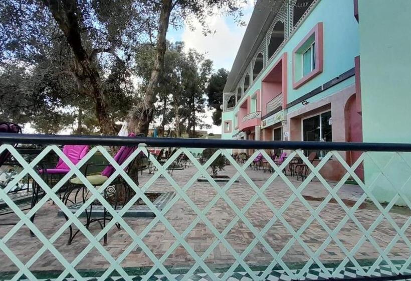 هتل Sidi Ali Bousserghine