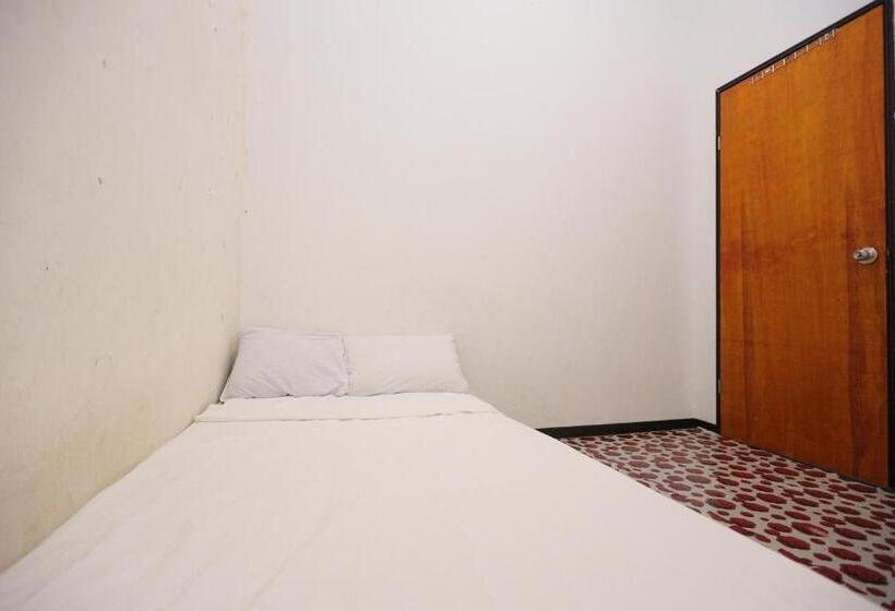 Hotel Spot On 93445 Penginapan Alfafa Scorpio