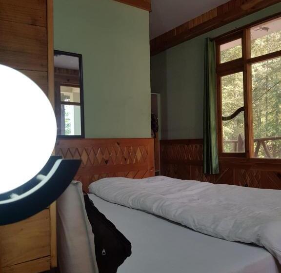 ホテル Woodward Magique