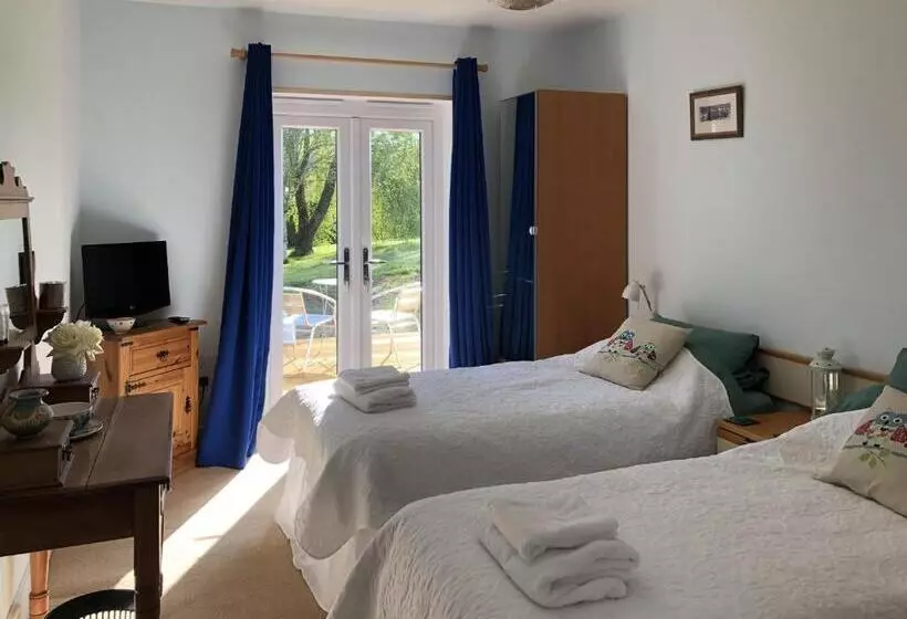 Offa S Dyke Lodge B&b