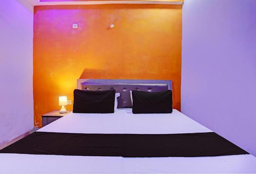 Oyo Flagship New Rajpoot Hotel Banquet