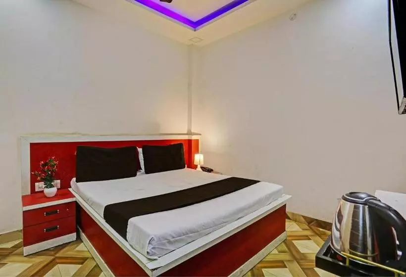 Oyo Flagship New Rajpoot Hotel Banquet