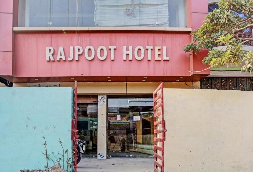 Oyo Flagship New Rajpoot Hotel Banquet