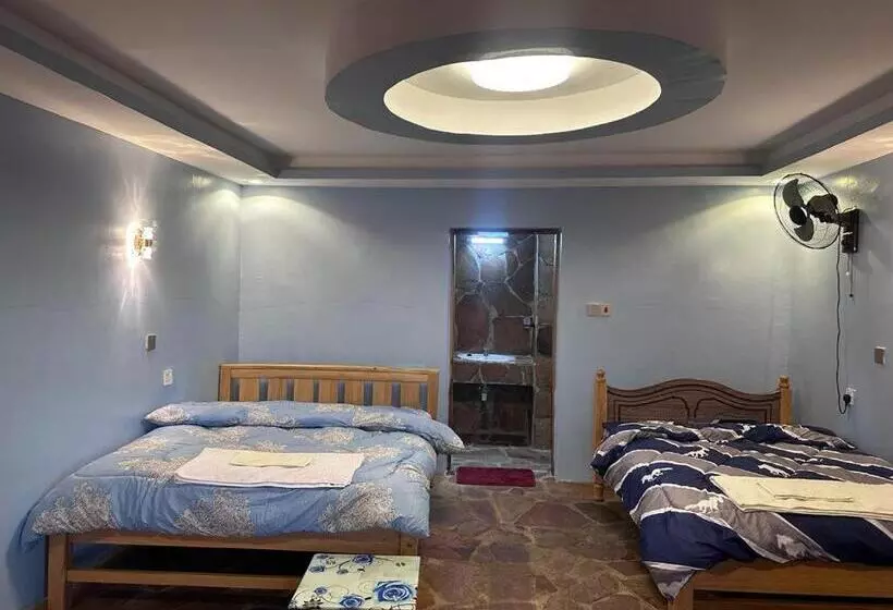 پانسیون Luluka Guest House