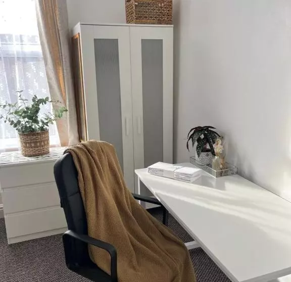 ペンション Monk S Lodge Private En Suite Room Cv1