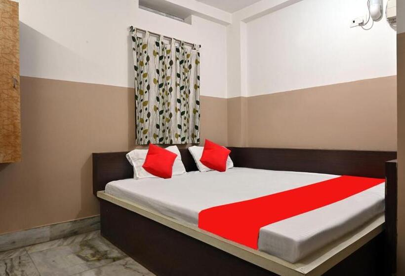 پانسیون Shanti Guest House