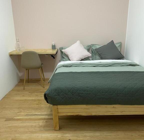 پانسیون Uco Roma