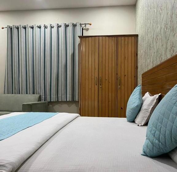 The Circle Era   An Aesthetic Hostel By Shivaneel Hospitality