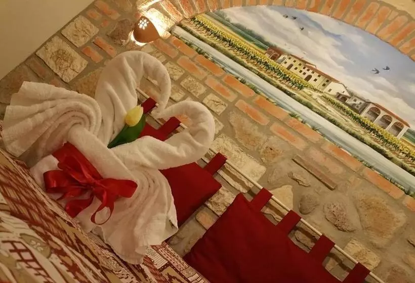 Aamiaismajoitus (B&B) La Casa Delle Rondini