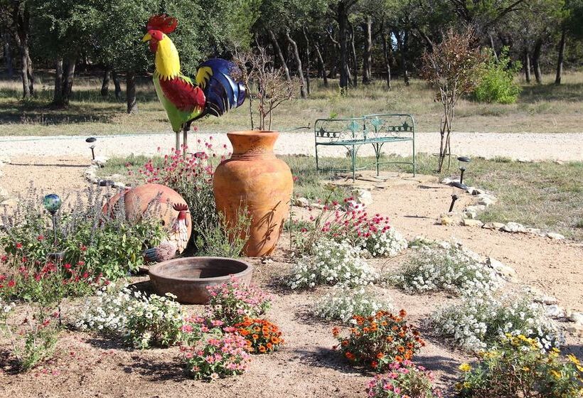 Bellavida B&b And Retreat