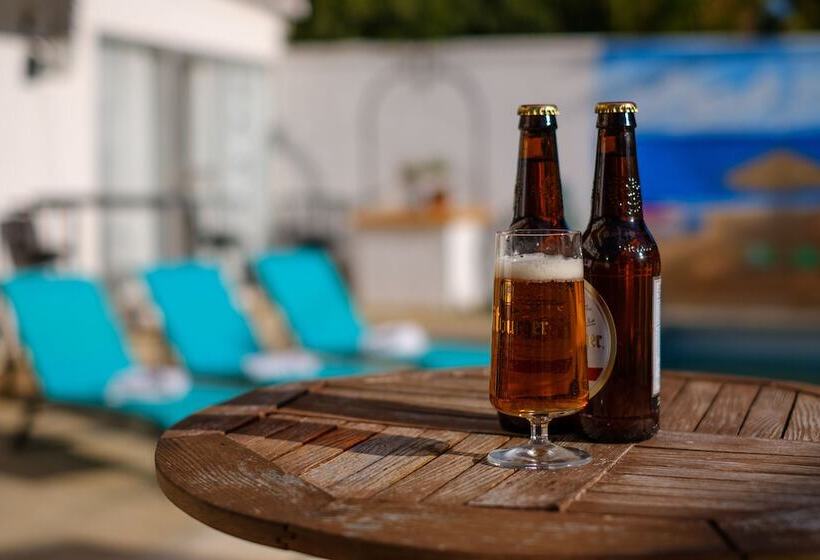 مسافرخانه Gasthaus Orsi