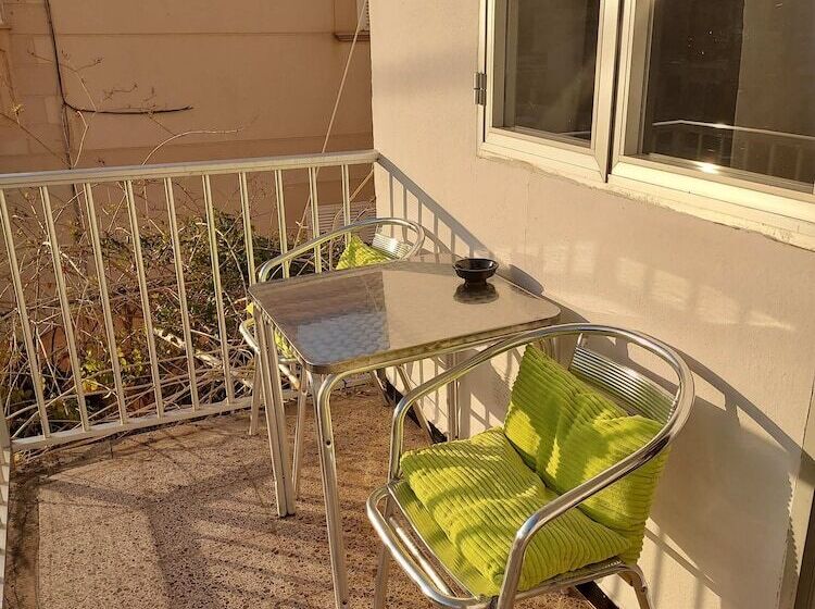 مسافرخانه Gasthaus Orsi