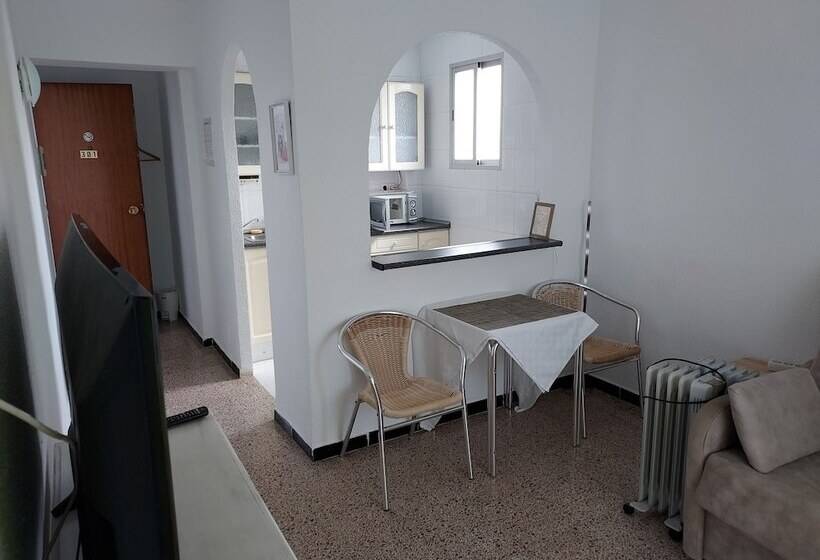 مسافرخانه Gasthaus Orsi