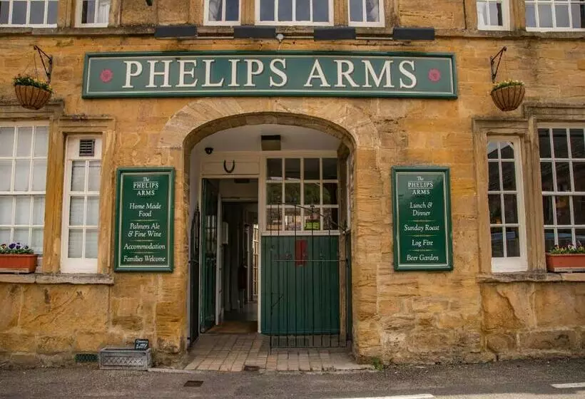 簡易ホテル Phelips Arms