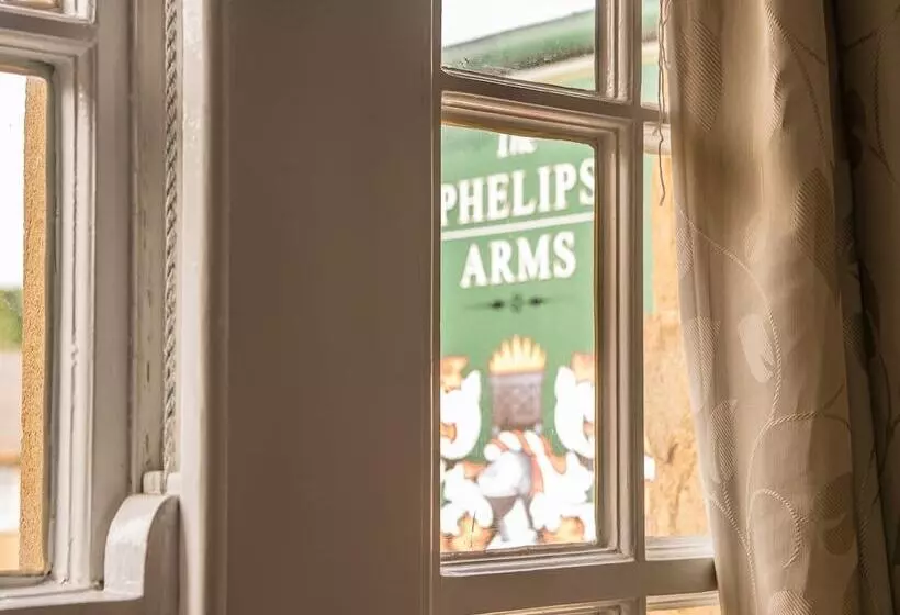 簡易ホテル Phelips Arms