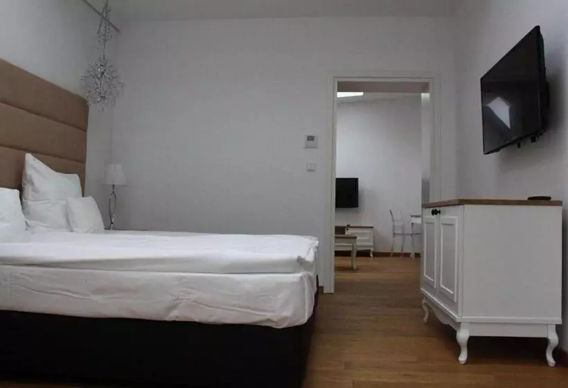 Hotelli Alhambra
