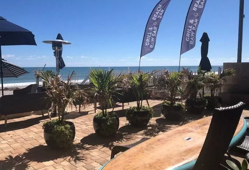 Hotelli Bleu Beach Resort