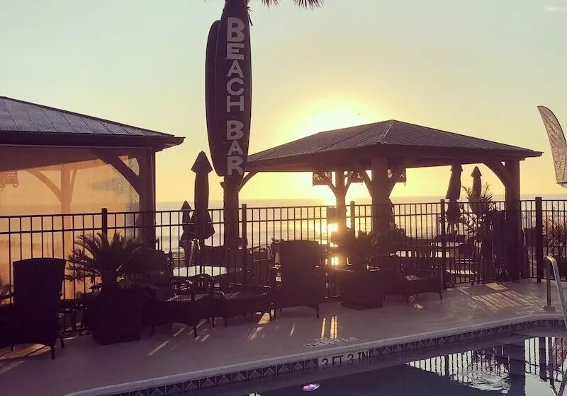 Hotelli Bleu Beach Resort